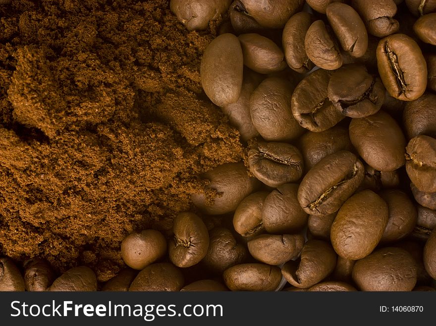 Ground coffee and coffee beans, mixed together