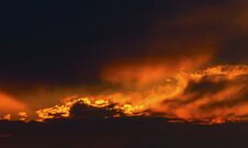 Beautiful Sunset With Dramatic Clouds Stock Photography