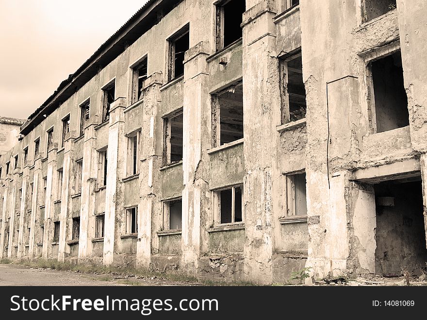 One of the destroyed cases of the old thrown factory. One of the destroyed cases of the old thrown factory