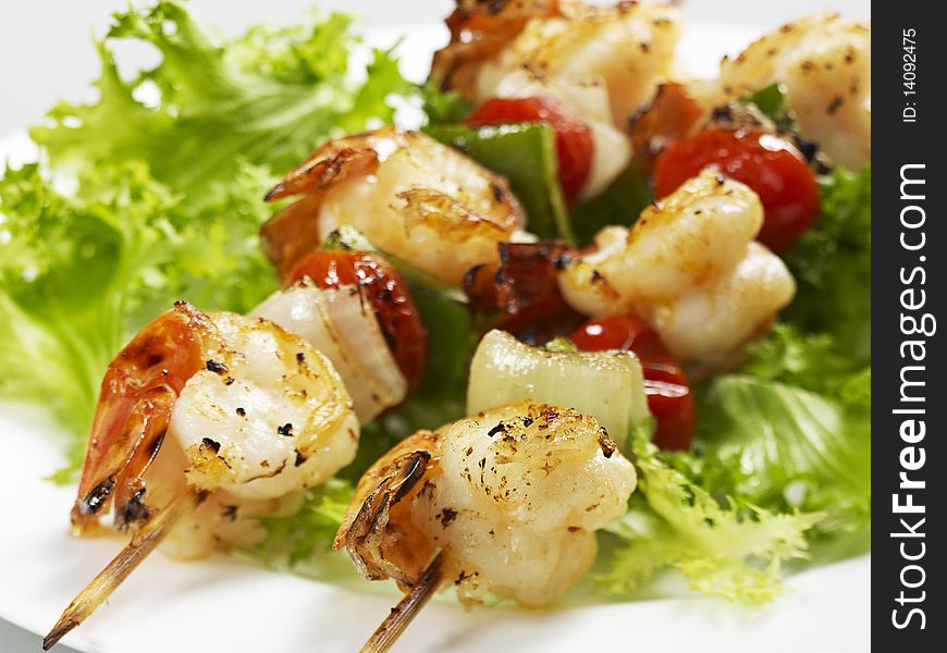 Grilled Malaysian Shrimps With Lettuce