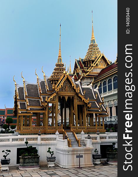 A thai temple in the grand palace area