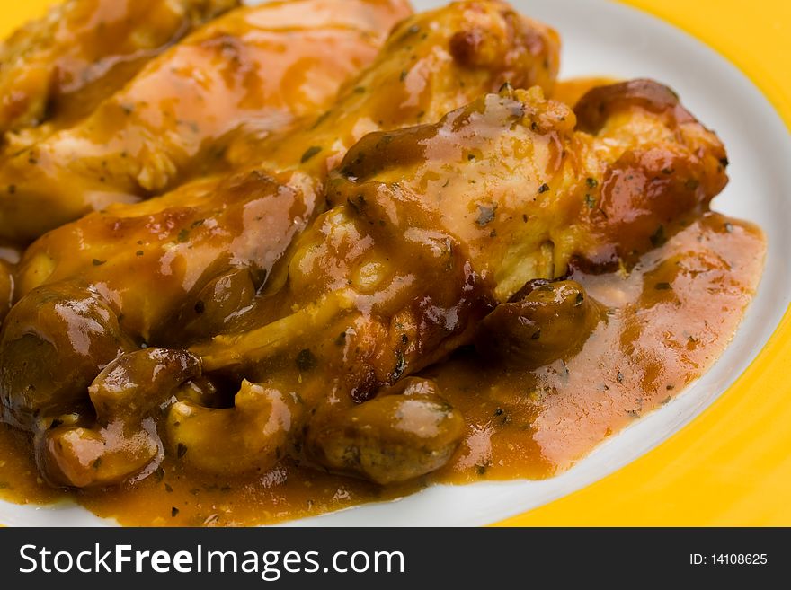 Delicious,scalloped Chicken Breast And Chestnuts W