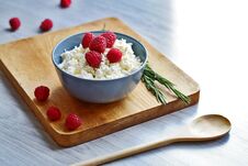 Cottage Cheese With Fresh Raspberries In A Bowl, Healthy Breakfast Stock Image Cottage Cheese With Fresh Raspberries In A Bowl, Healthy Breakfast Stock Image