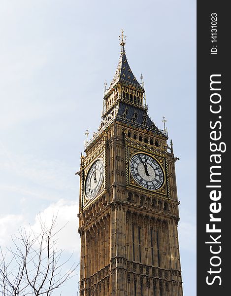 View of Big Ben on Cloudy day