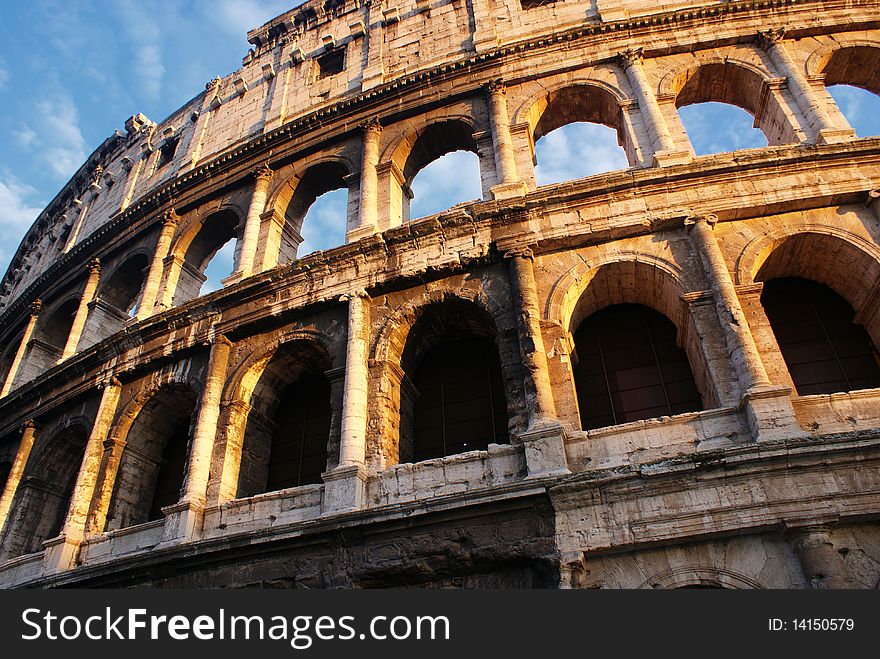 Sunlit Coliseum in the evening (Italy, Rome)