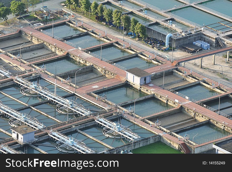 Pools at the water-polluted station