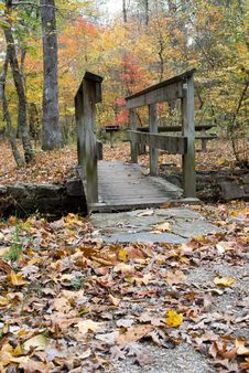 Autumn Bridge Royalty Free Stock Photos Autumn Bridge Royalty Free Stock Photos