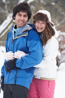 Romantic Teenage Couple In Snow Royalty Free Stock Image Romantic Teenage Couple In Snow Royalty Free Stock Image