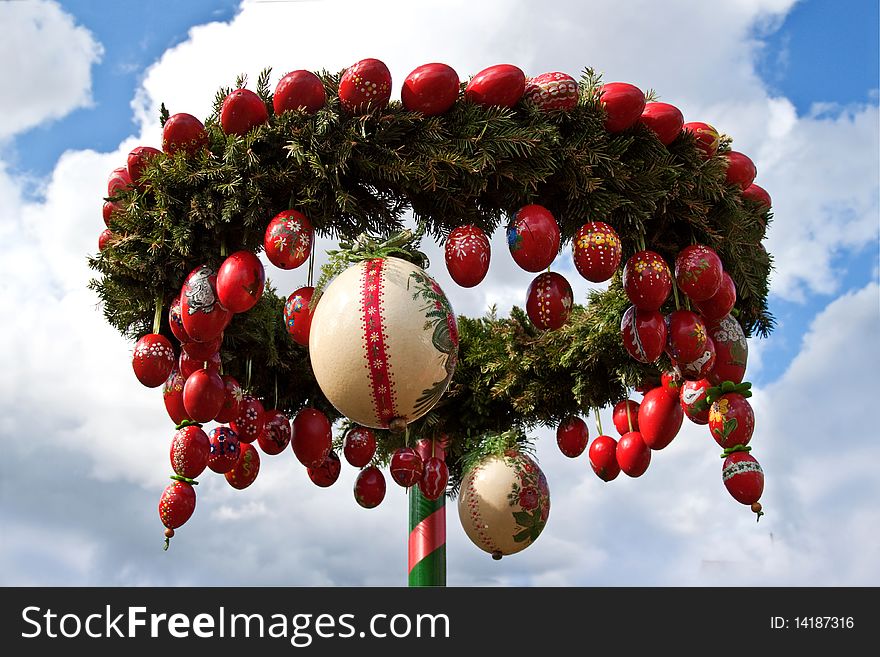 Painted eastereggs on a wreath,