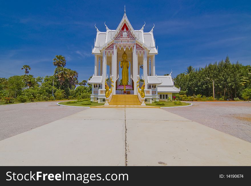 Pranburi city pilla, made from old wood, more  a hundred  years old