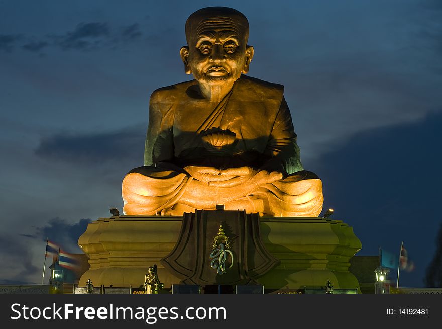 Luang Poo Tuad, Huay Mongkol Monastery