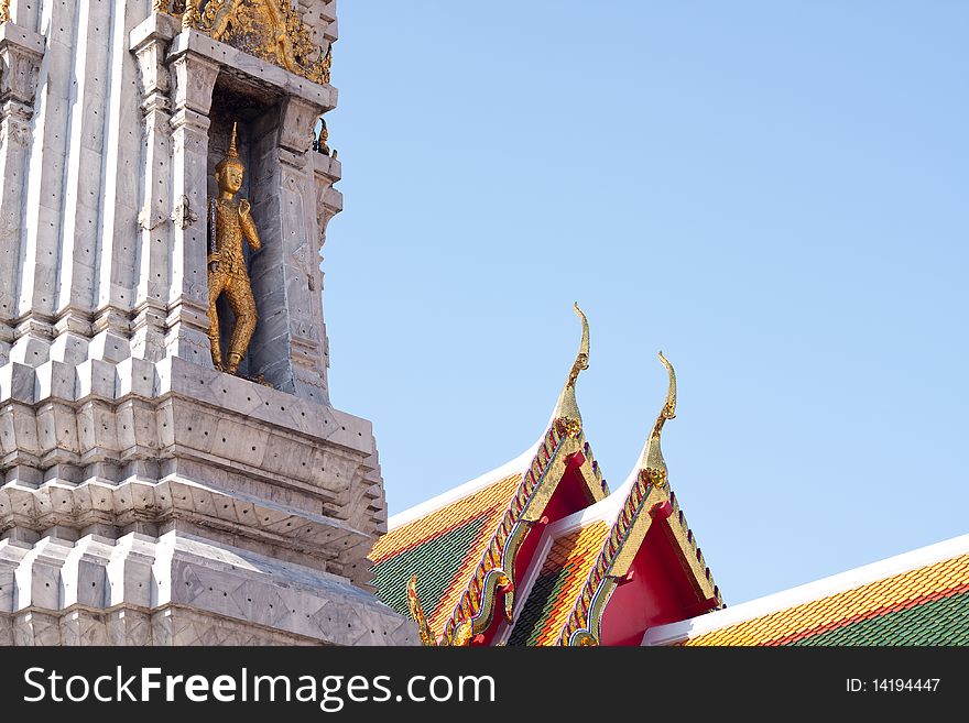 Art of roof,art in temple on sky