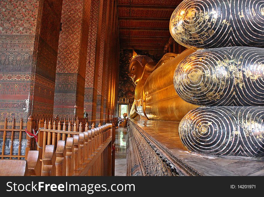 The Recliining Buddha is biggest one in Bangkok