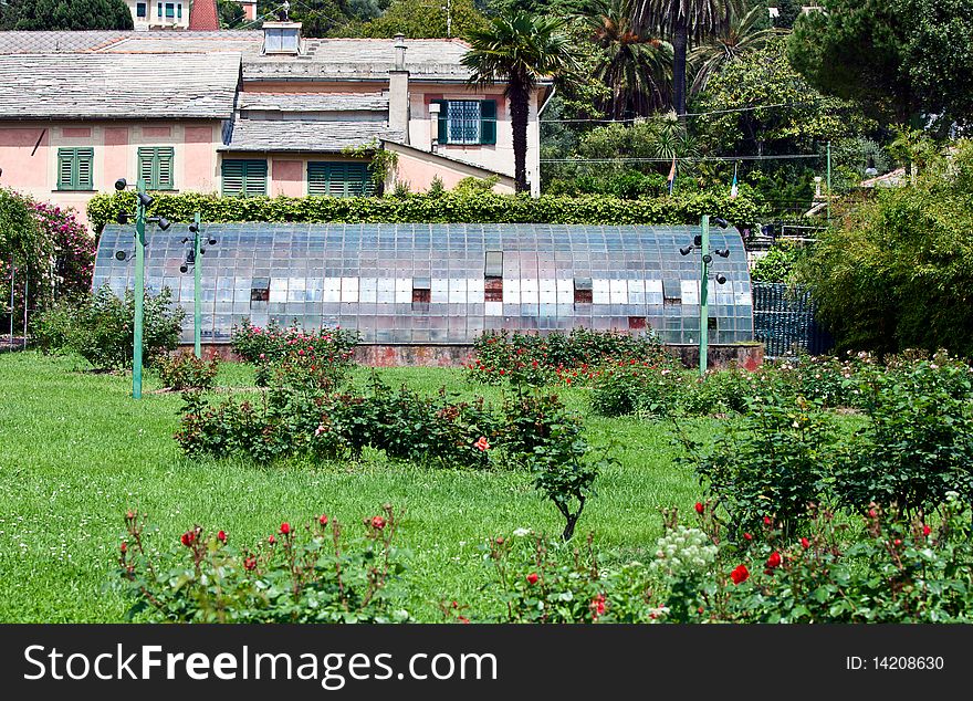 A greenhouse to protect flowers, typical of the whole Ligurian coast and especially San Remo