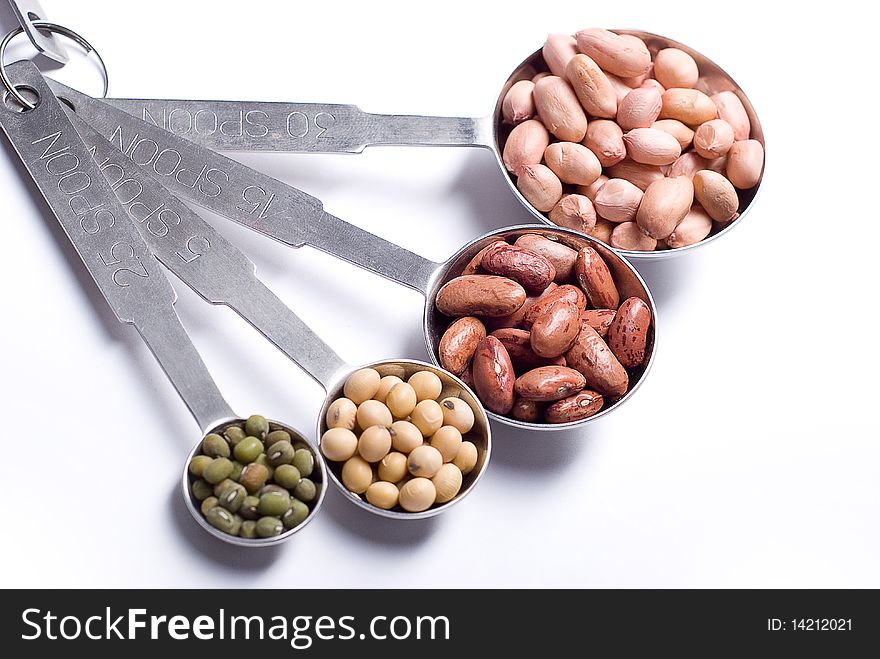 Peanuts, red beans, soy beans, green beans. Peanuts, red beans, soy beans, green beans.
