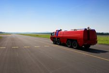 Firemen Car At The Airport Royalty Free Stock Photography Firemen Car At The Airport Royalty Free Stock Photography