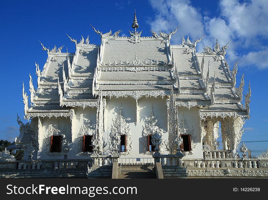 Wat rong khun Chiang rai Thailand