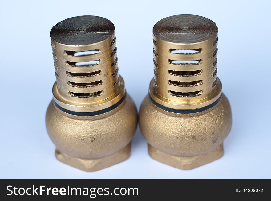 Two Footvalves