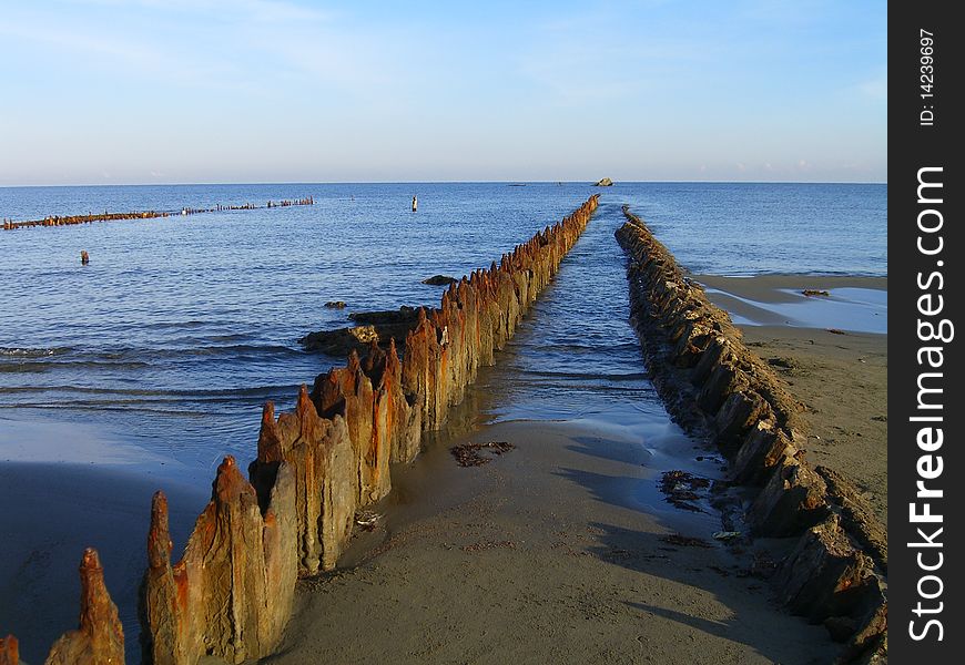 This was the remain of the small old pier in Puerto, Sto. Domingo, Ilocos Sur. This was the remain of the small old pier in Puerto, Sto. Domingo, Ilocos Sur