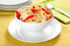 Spaghetti Bowl With Garlic And Pepper Royalty Free Stock Images