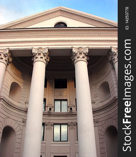 Classic front with Corinthian columns. Classic front with Corinthian columns