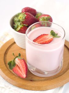 Strawberry Yoghurt Royalty Free Stock Image Strawberry Yoghurt Royalty Free Stock Image