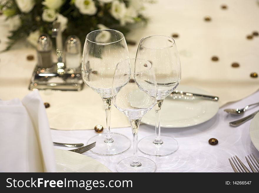 Elegant dinner table with flowers