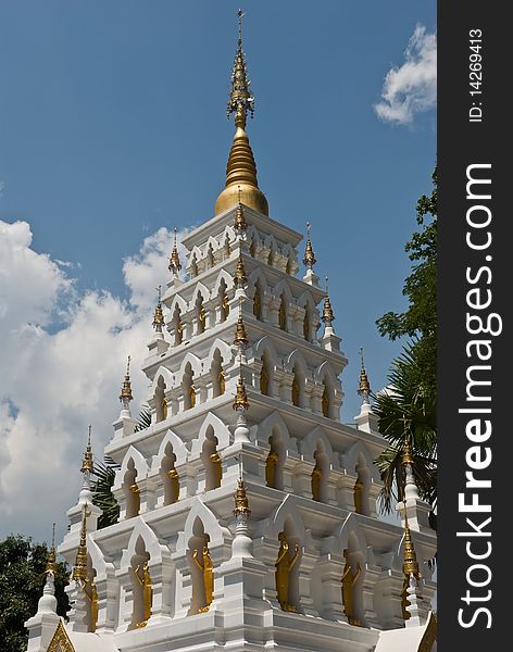 White pagoda north of Thailand