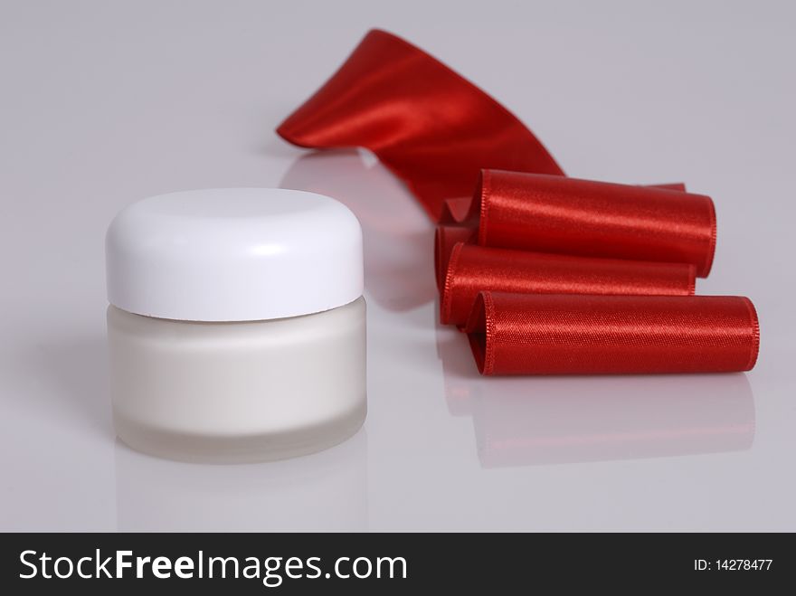 Cosmetic Product Packaging