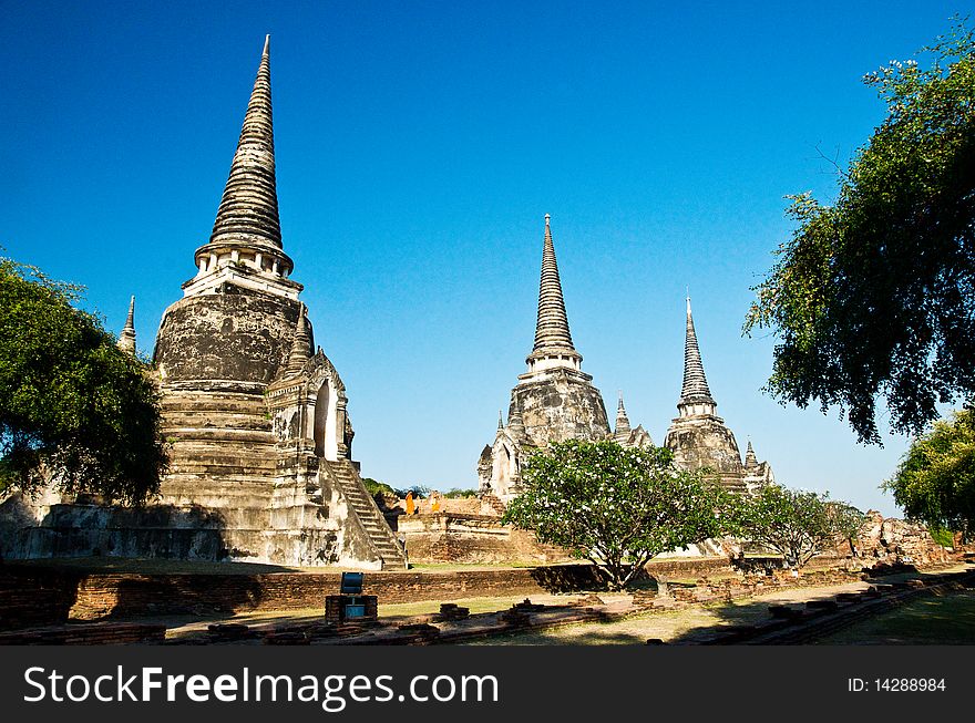 Wat is the ancient temples of Ayutthaya in the past. Wat is the ancient temples of Ayutthaya in the past.