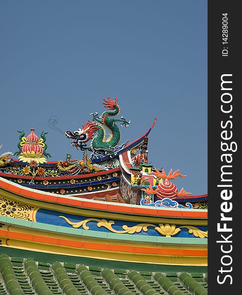 Dragon sculpture on temple's roof