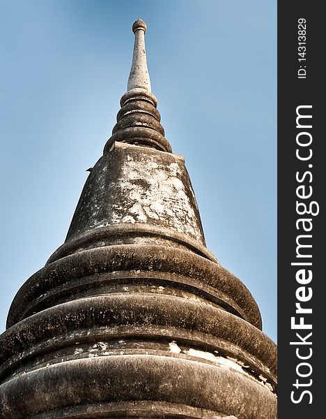 Ancient pagoda at Nakornluang castle, Ayutthaya, Thailand.