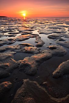 Reflection Of The Sunset In The Ocean Royalty Free Stock Image