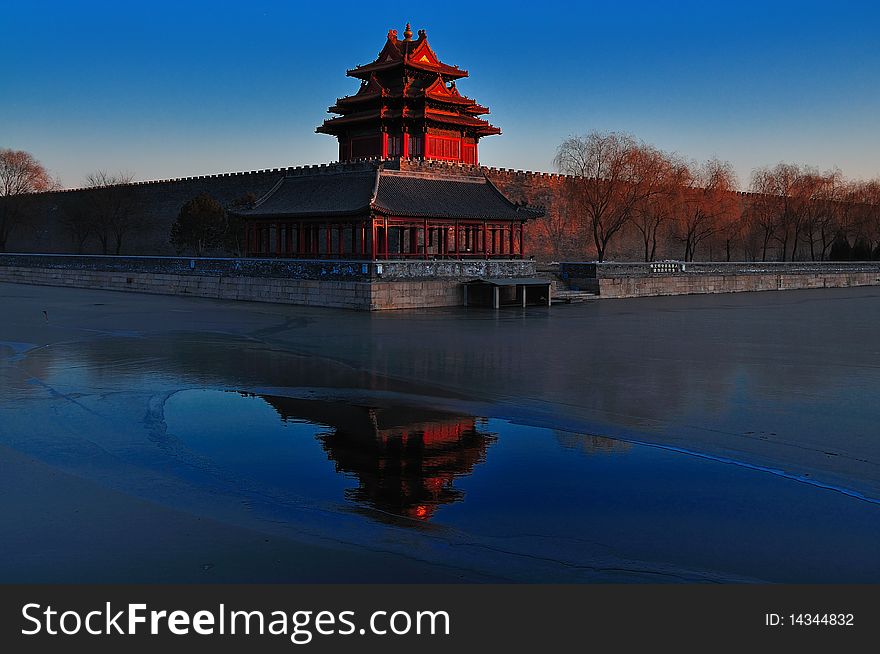 Lying at the center of Beijing, the Forbidden City, called Gu Gong, in Chinese, was the imperial palace during the Ming and Qing dynasties. Now known as the Palace Museum, it is to the north of Tiananmen Square.