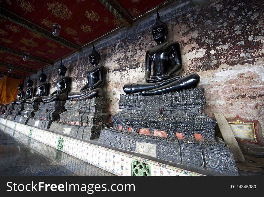 Black Buddha in Terese of Wat su tat