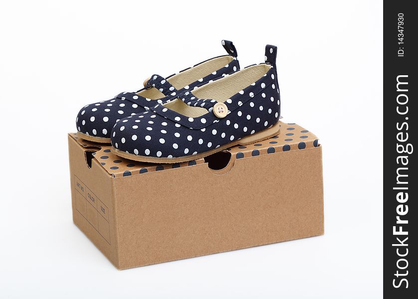 Children's footwear in a box