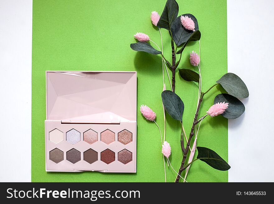 Palette Of Nude Cosmetic Make Up, Eye Shadow Palette, Natural Colors Shadows Minimalism, With Flowers