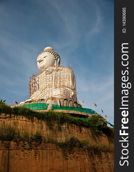 Big budha is locate at phuket province of Thialand base to head is 45.00 meter it very tall in south of Thailand.