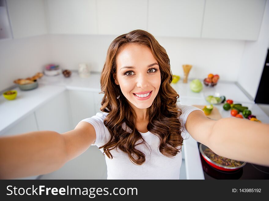 Self-portrait of nice attractive lovely cute charming sweet winsome shine cheerful cheery wavy-haired girl in modern