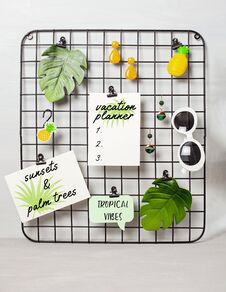 Wire Grid Board With Girl S Accessories And Cards For Inspirational Quotes Stock Image