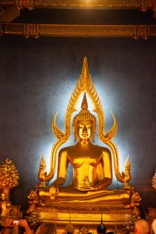 Statue Of Buddha In Wat Benchamabopit, Bangkok, Thailand Stock Photos
