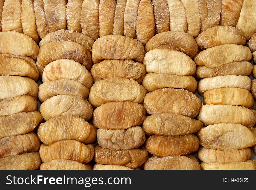 Dried figs packed in the box