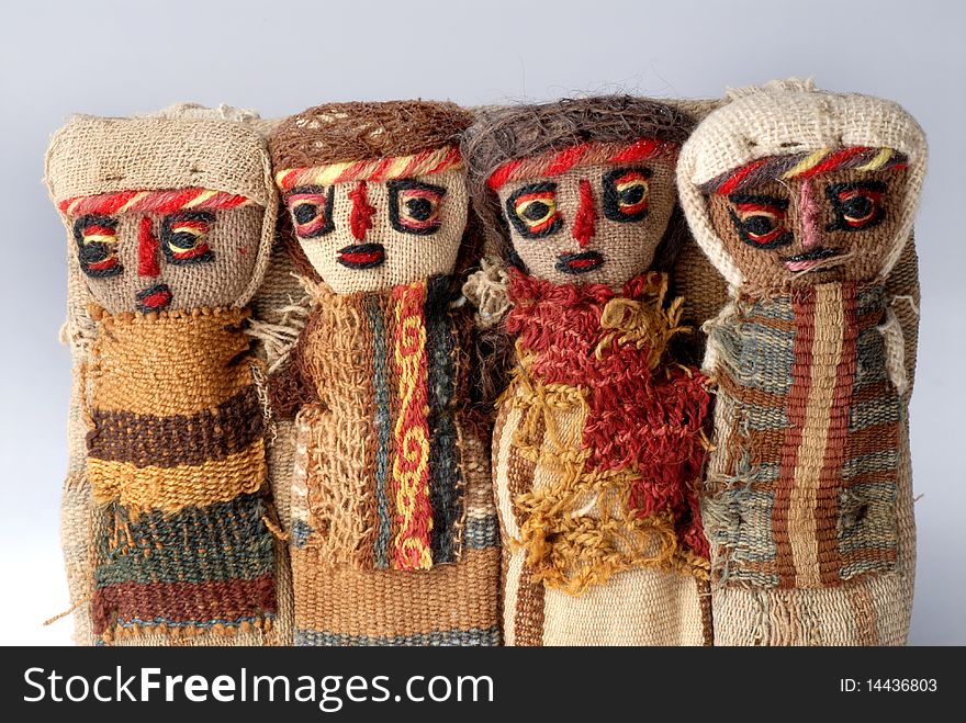 Cloth dolls crafts of Peru. Cloth dolls crafts of Peru