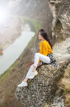 Woman Enjoying Nature. Travel And Wanderlust Concept Royalty Free Stock Photos Woman Enjoying Nature. Travel And Wanderlust Concept Royalty Free Stock Photos