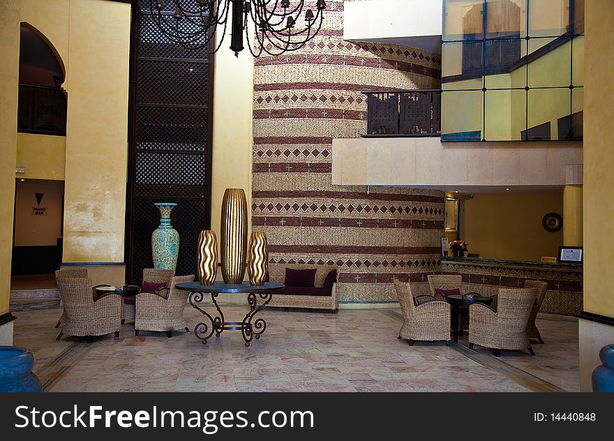 Hotel entrance hall in morocco style (photo). Hotel entrance hall in morocco style (photo)