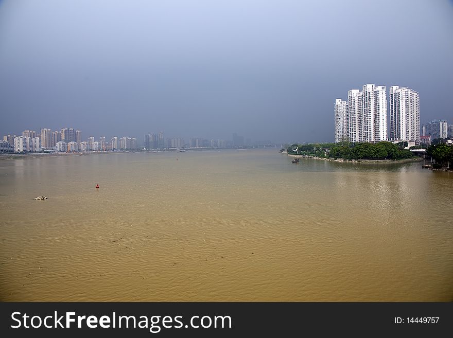 The storm eve of Min river in Fuzhou city of China