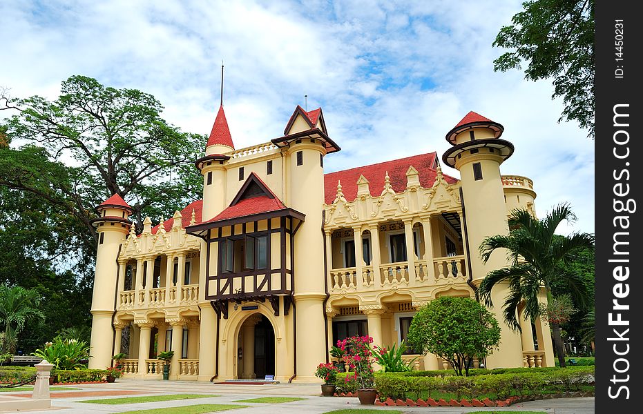 Nice palace and nice sky taken from nakornpratom thailand