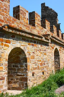 The Wall Of The Ancient Fortress Royalty Free Stock Images The Wall Of The Ancient Fortress Royalty Free Stock Images