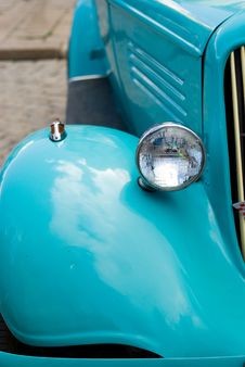 Blue Retro Car Royalty Free Stock Photos Blue Retro Car Royalty Free Stock Photos