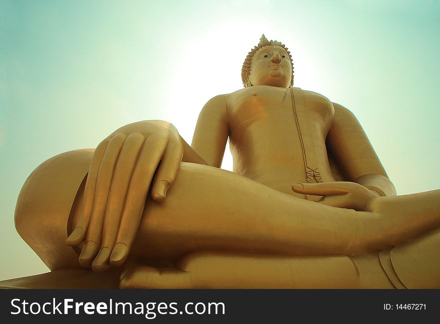 The largest statues of Buddha in Thailand